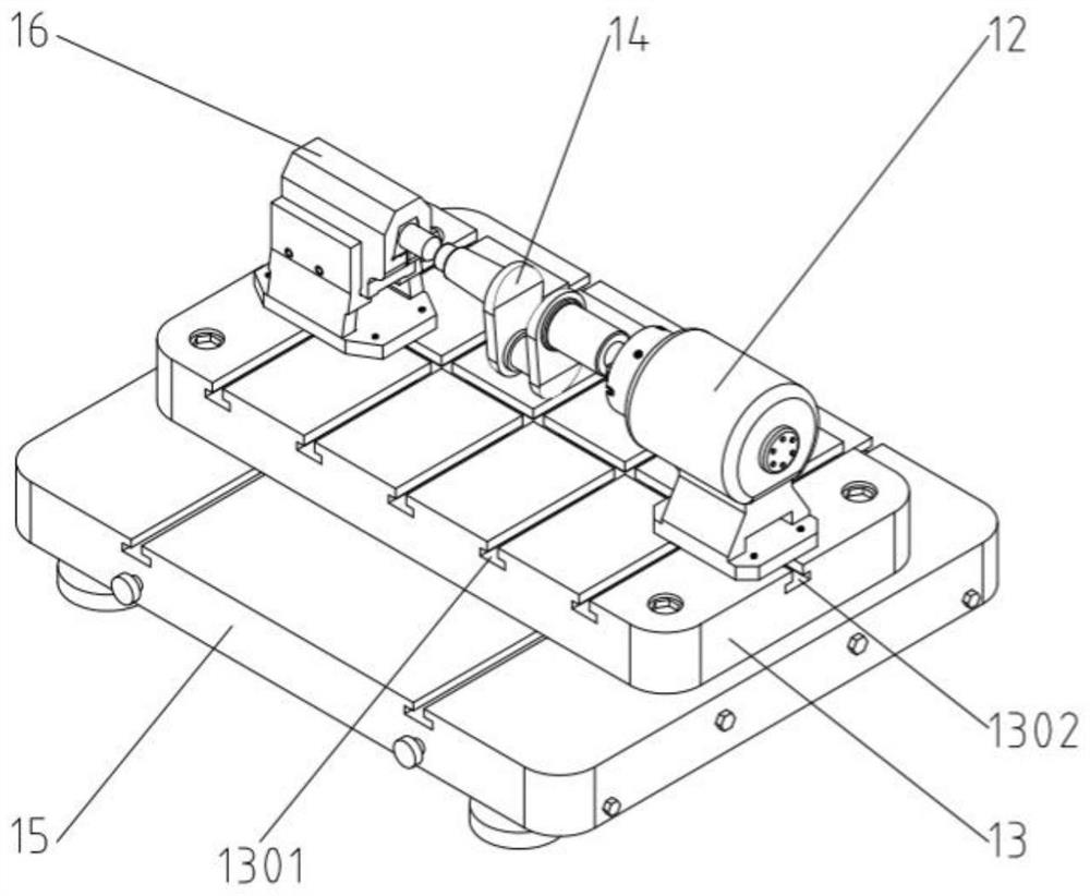 Thermal spraying, machining and detecting integrated device for motorcycle crankshaft