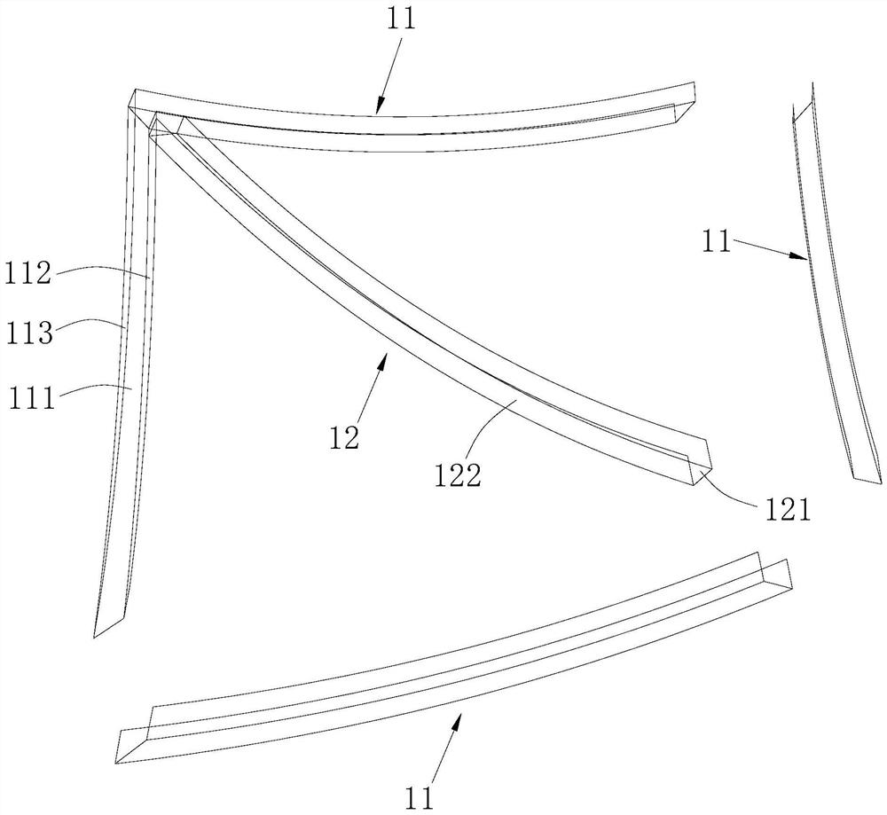 Curved surface shaping device of stainless steel plate, outer wall decoration structure and manufacturing method of outer wall decoration structure