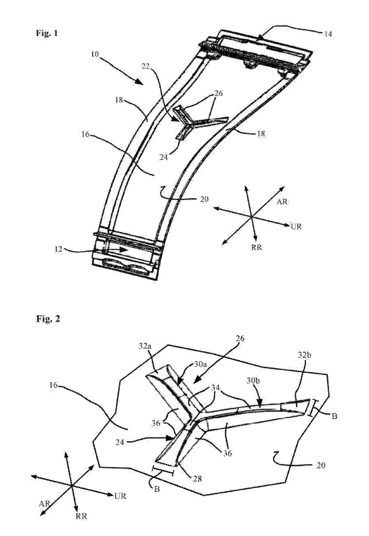 Liner element for a turbine intermediate case