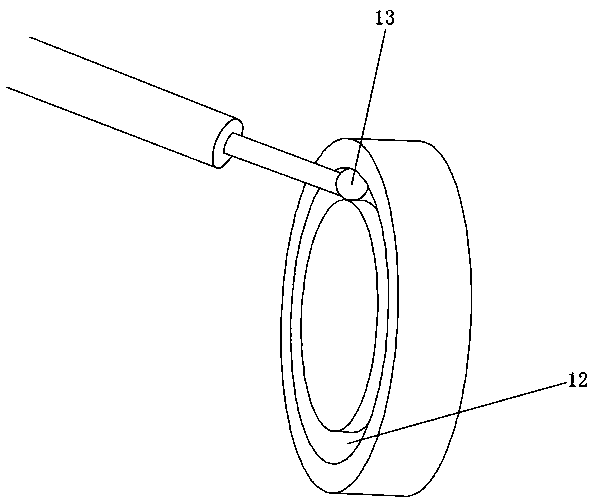 Automatic inflating wheel changing excavator and wheel changing method thereof