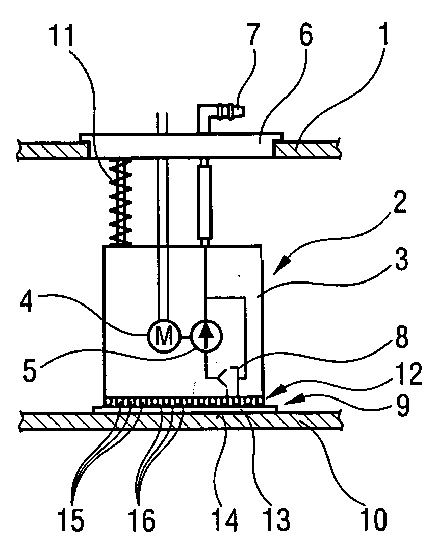 Supporting element having a supporting surface for supporting a fuel feed unit, and fuel feed unit