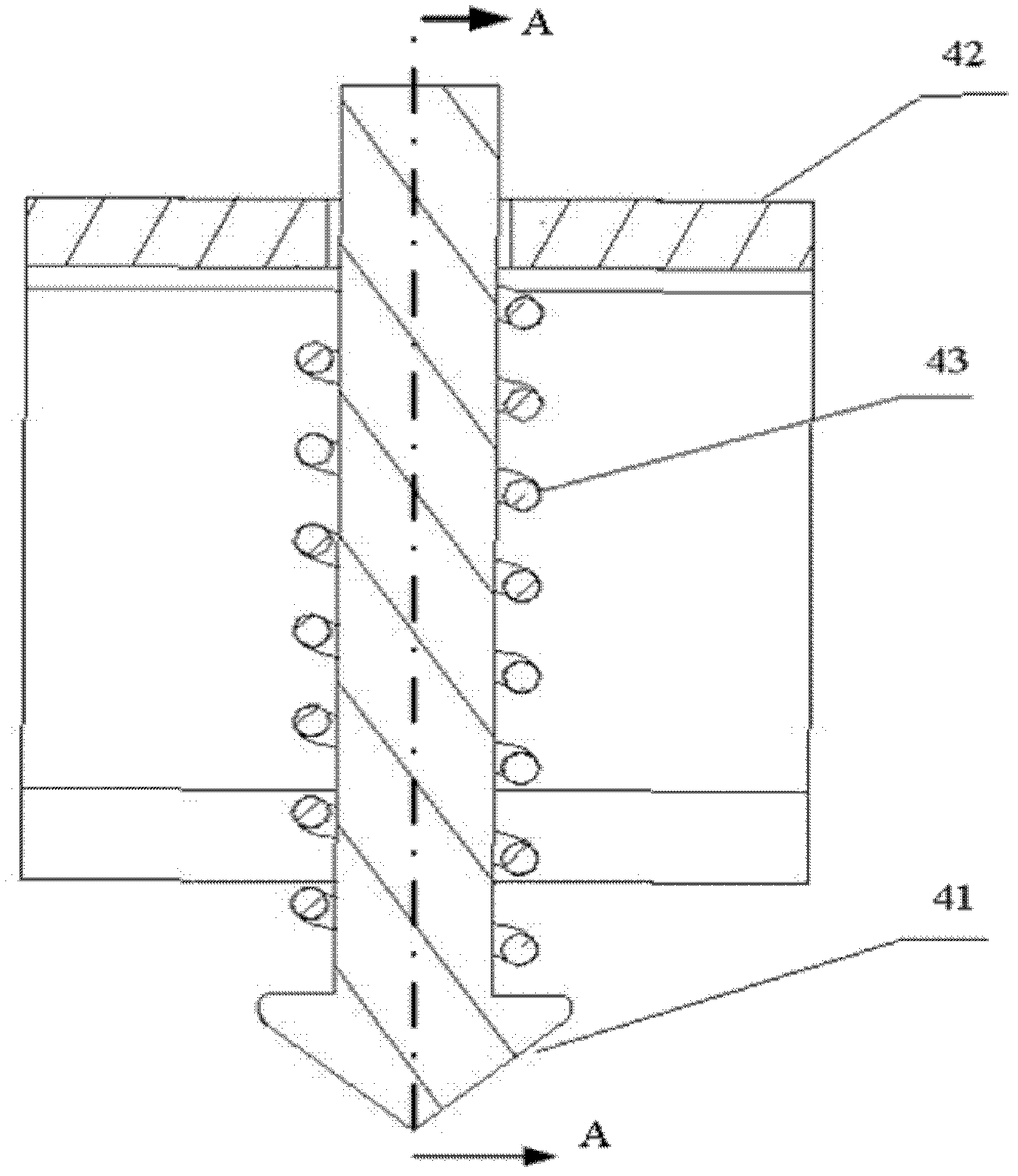 Medical flusher and liquid discharging method applying medical flusher