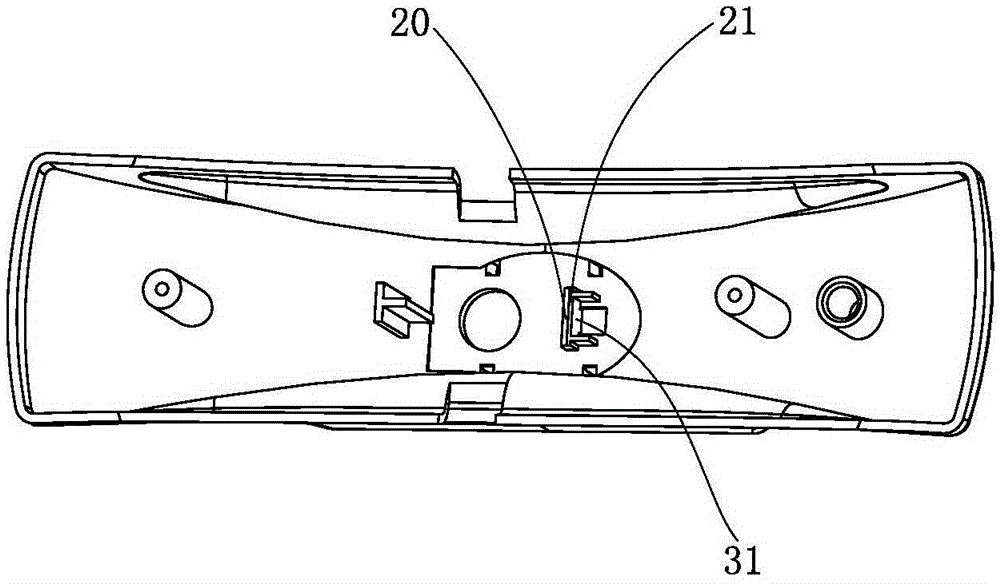 Clamp pressure cooker retractable structure