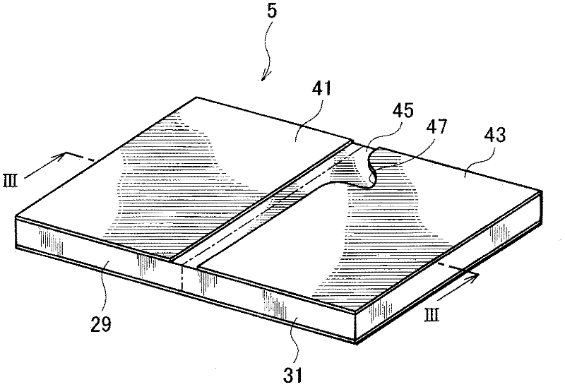 Method of and apparatus for detecting cracks in piezoelectric element