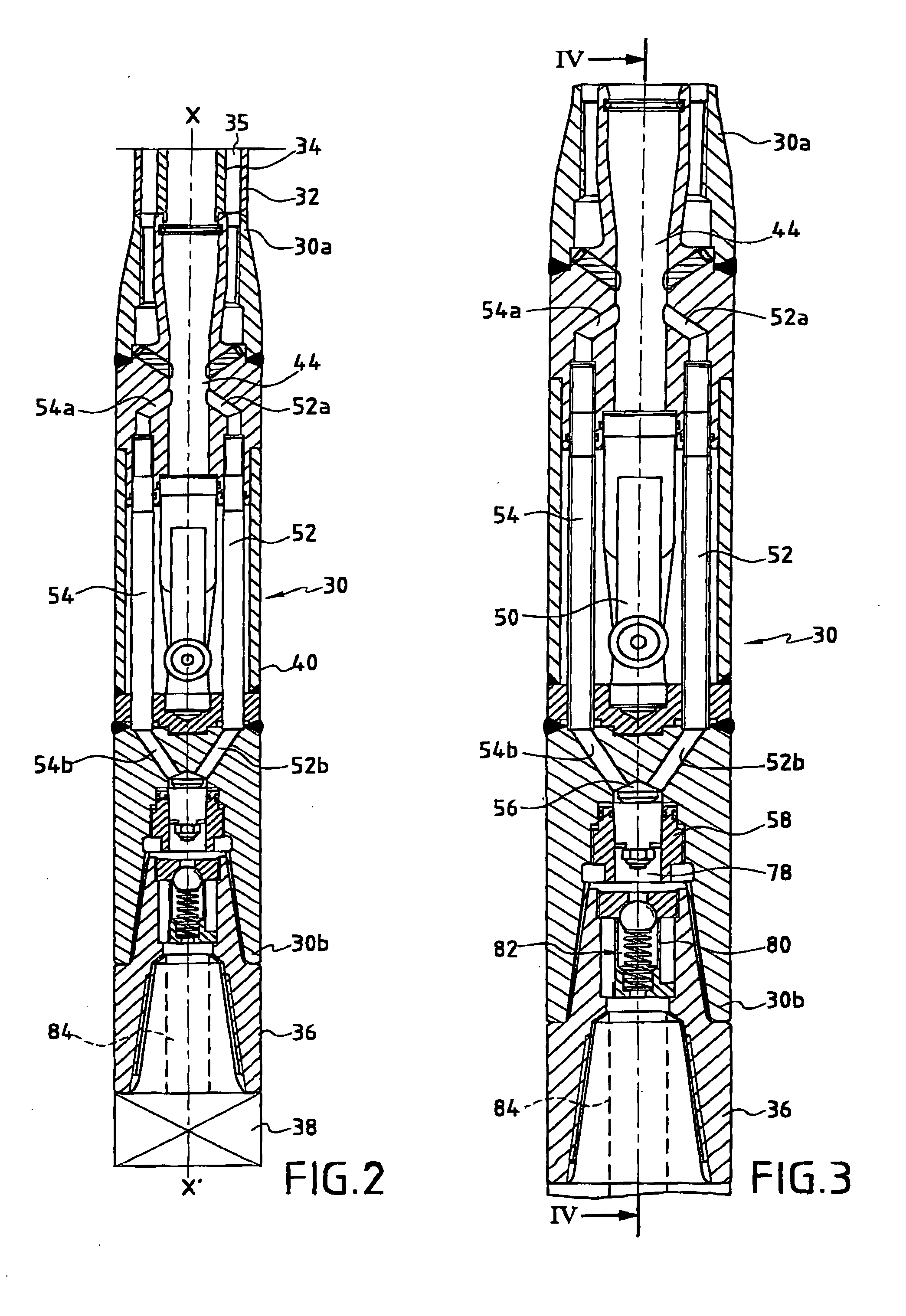 Head for injecting a fluid under pressure to break up ground from a borehole