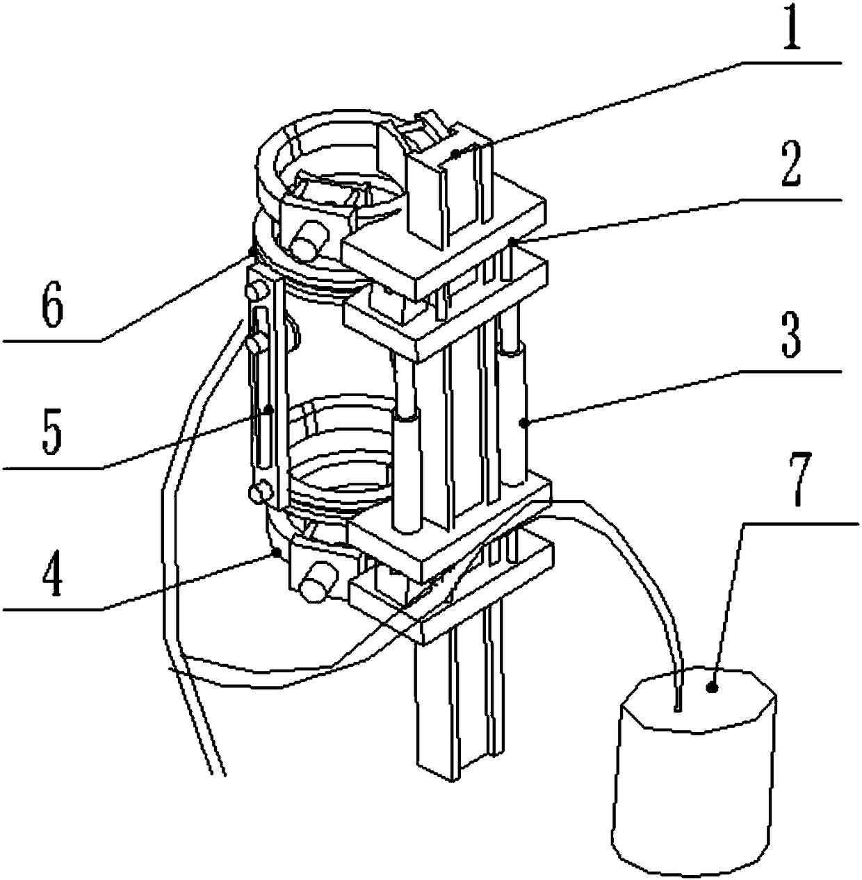 Automatic spraying device for trees