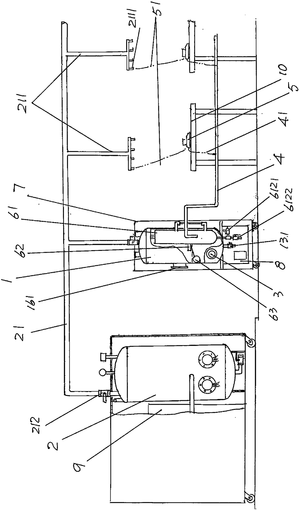 Steam generating device with steam recovery function and vapor-liquid separation function