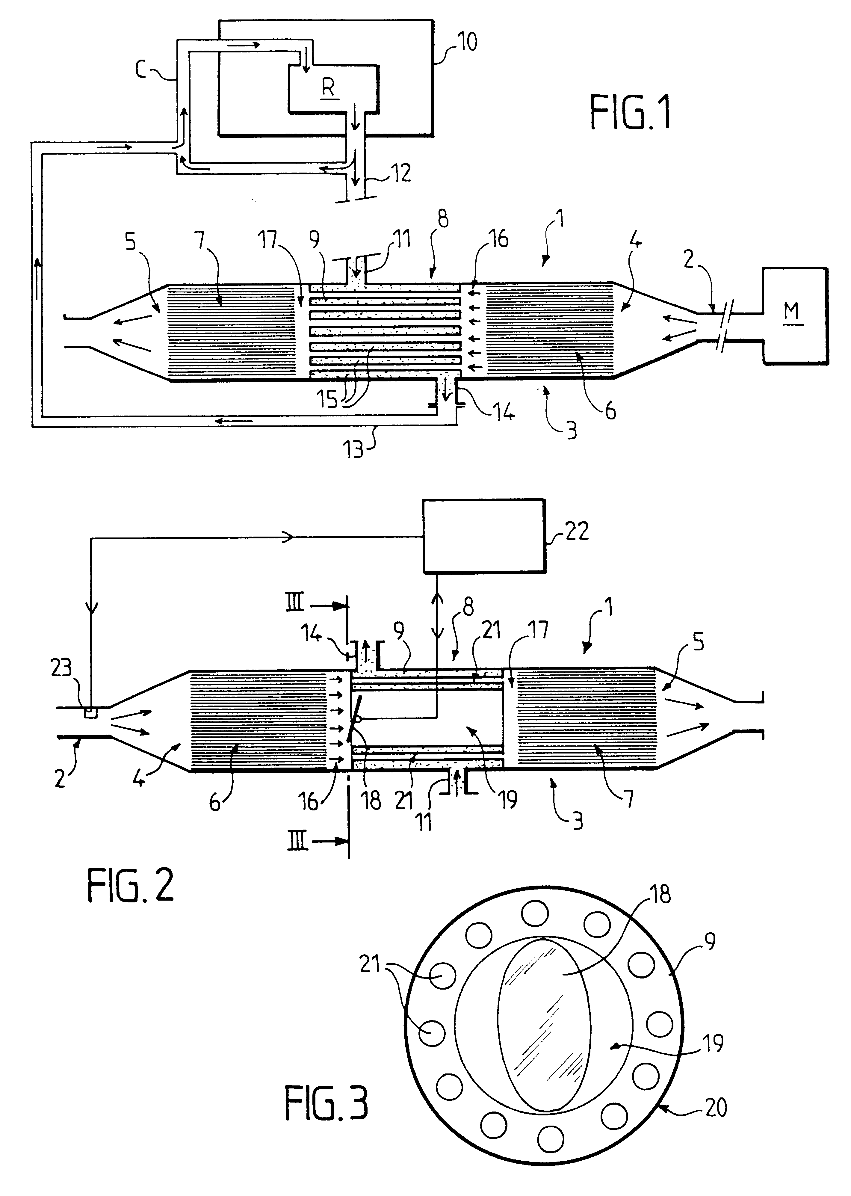 Controlled temperature catalytic converter, in particular for a motor vehicle