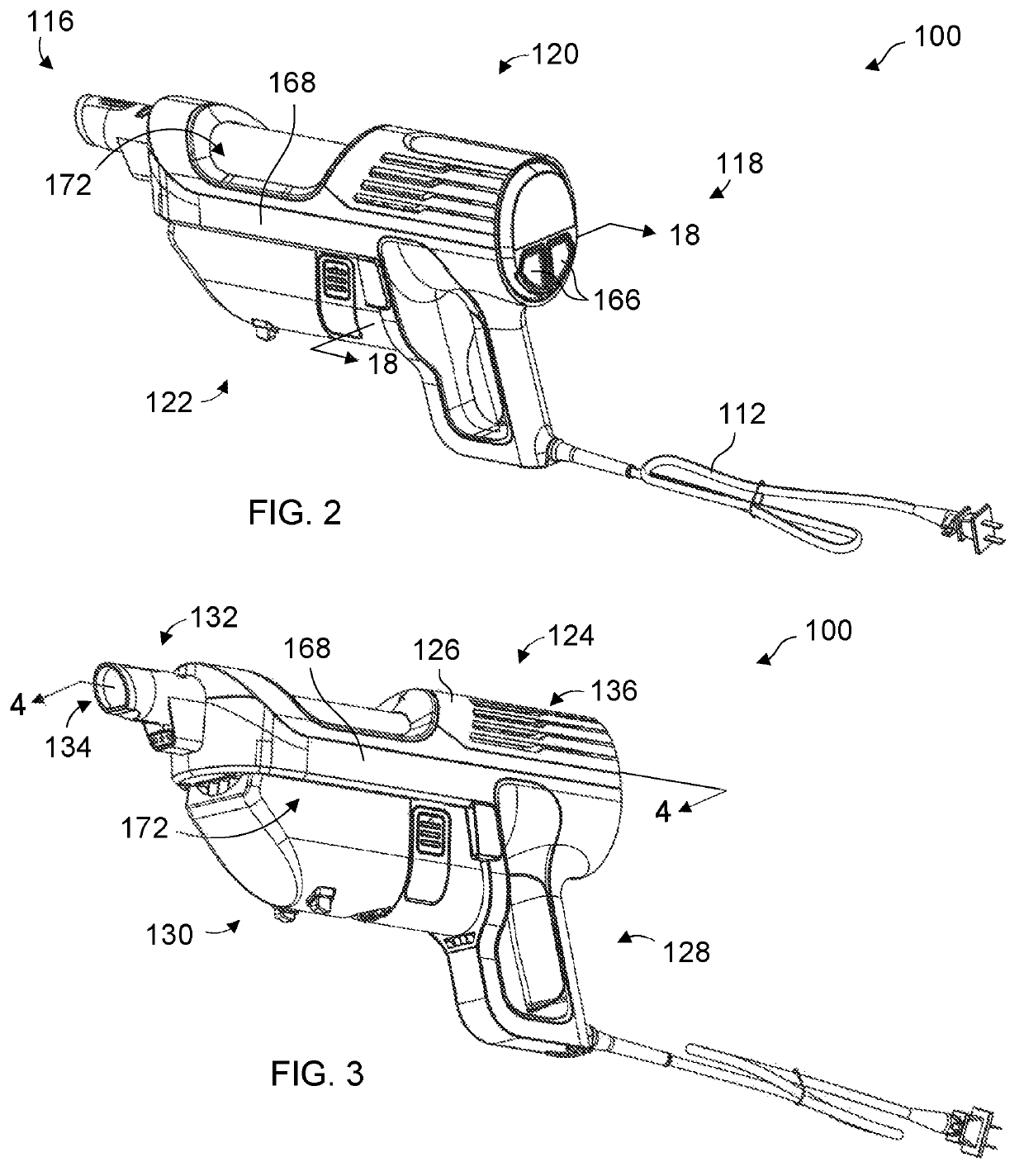 Surface cleaning apparatus with removable air treatment member assembly