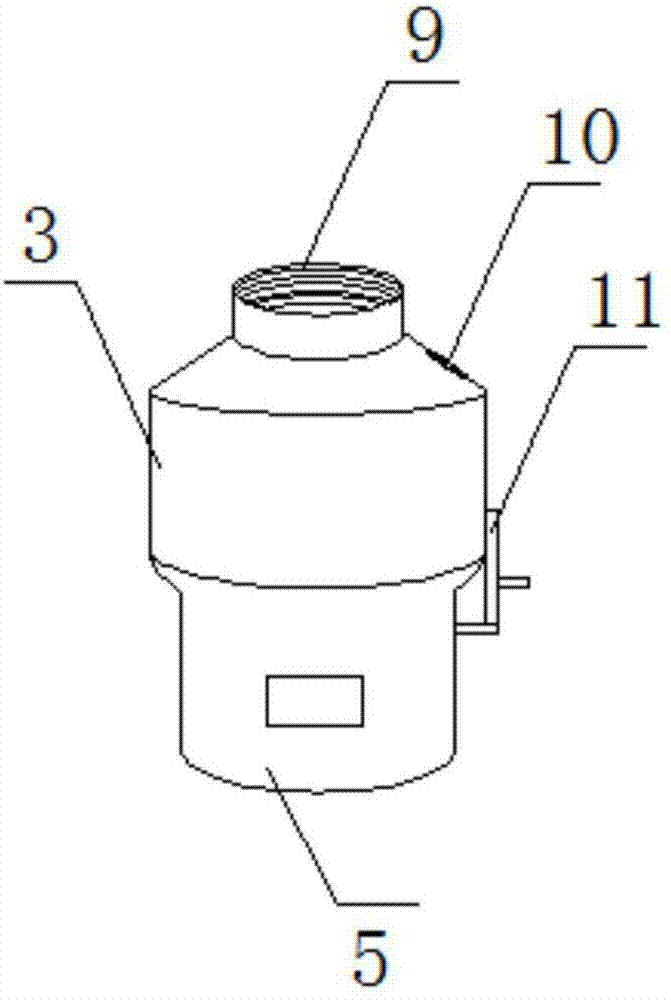 Garbage cleaning device used in kitchen sewer