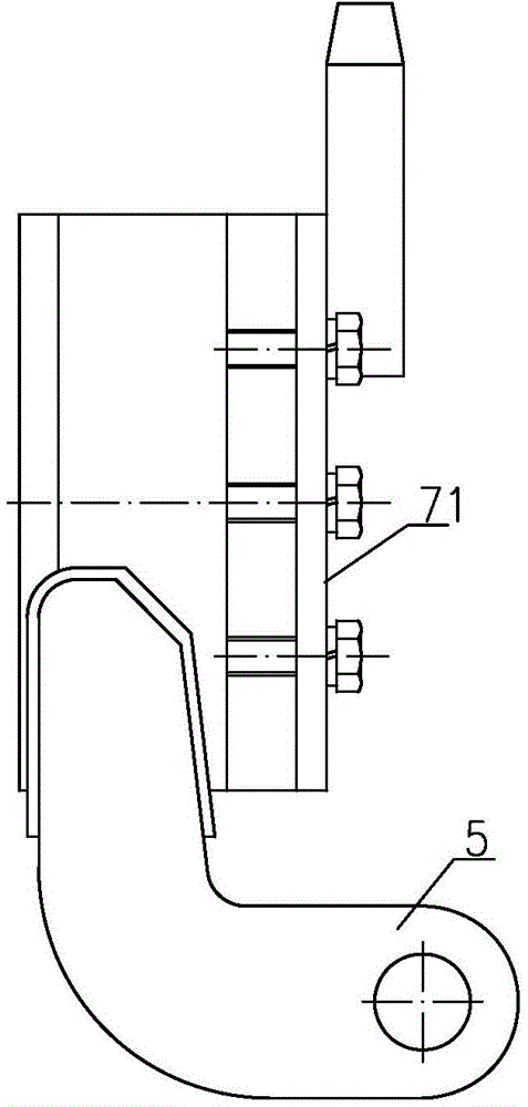 Can hanging device for garbage truck