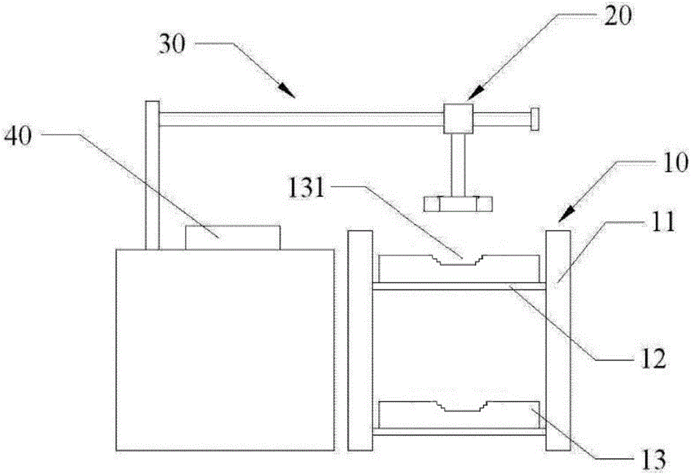 Automatic welding device of nut