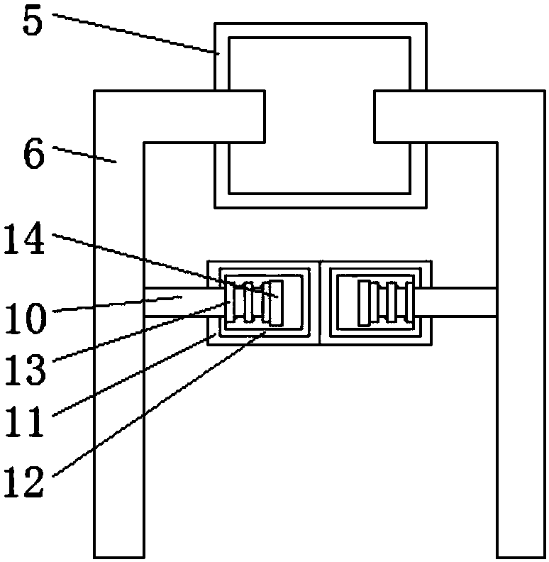 Floor cleaning device for livestock rearing room