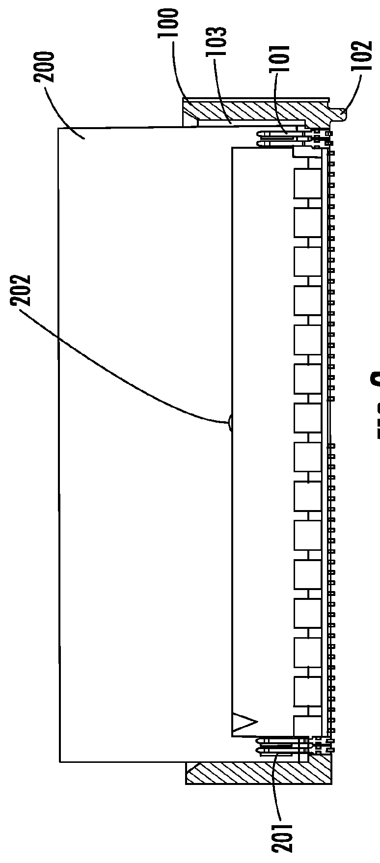 Edgecard connector with common-end datum to reduce misalignment tolerances