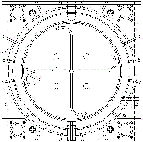 A kind of injection mold and injection method of automobile tire pad