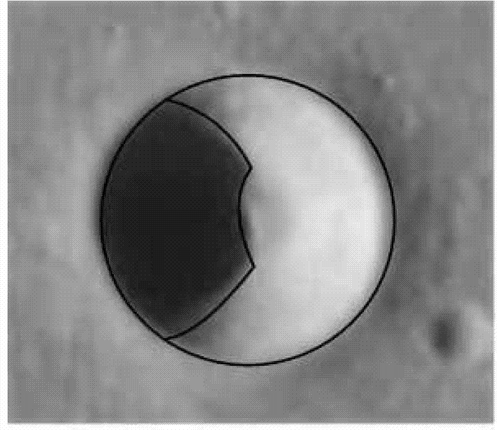 Meteor crater mismatching determination method based on ratio of shaded area to external-contour area