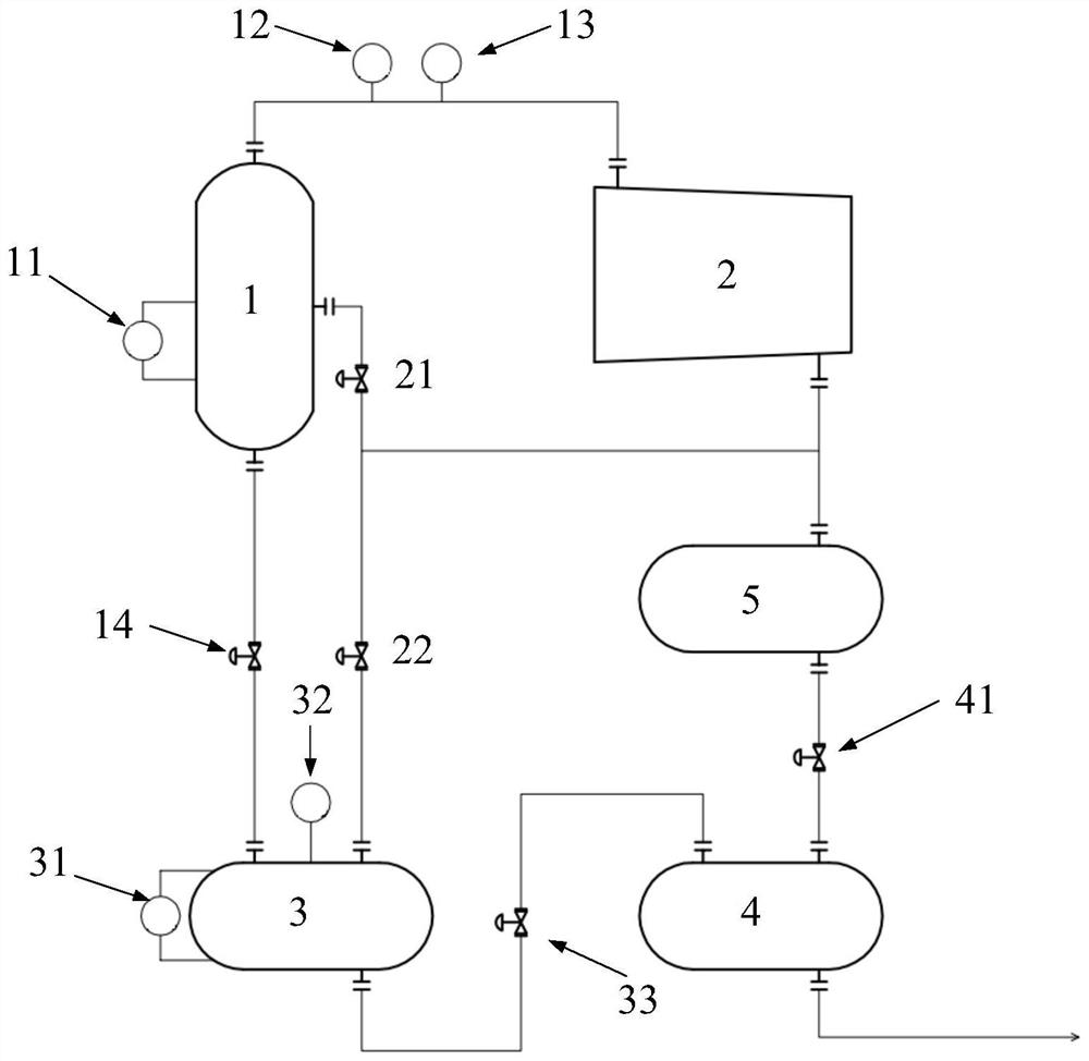 Refrigerating machine liquid removal system and method