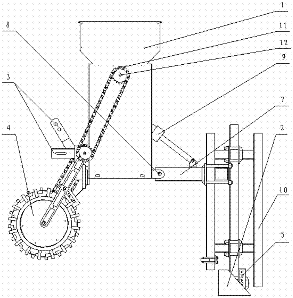 High-crop-clearance corn intertillage-fertilization-hill-up-root-cutting integration machine