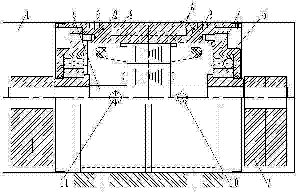 Stainless steel vibration motor with recirculating cooling water system