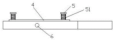 Height-adjustable and width-adjustable quartz clock rotating shaft automatic feeding device