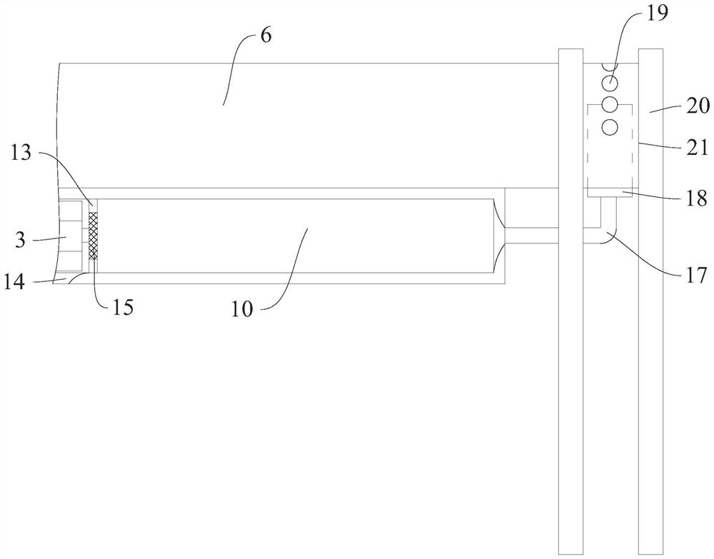 UV curing device with large irradiation range