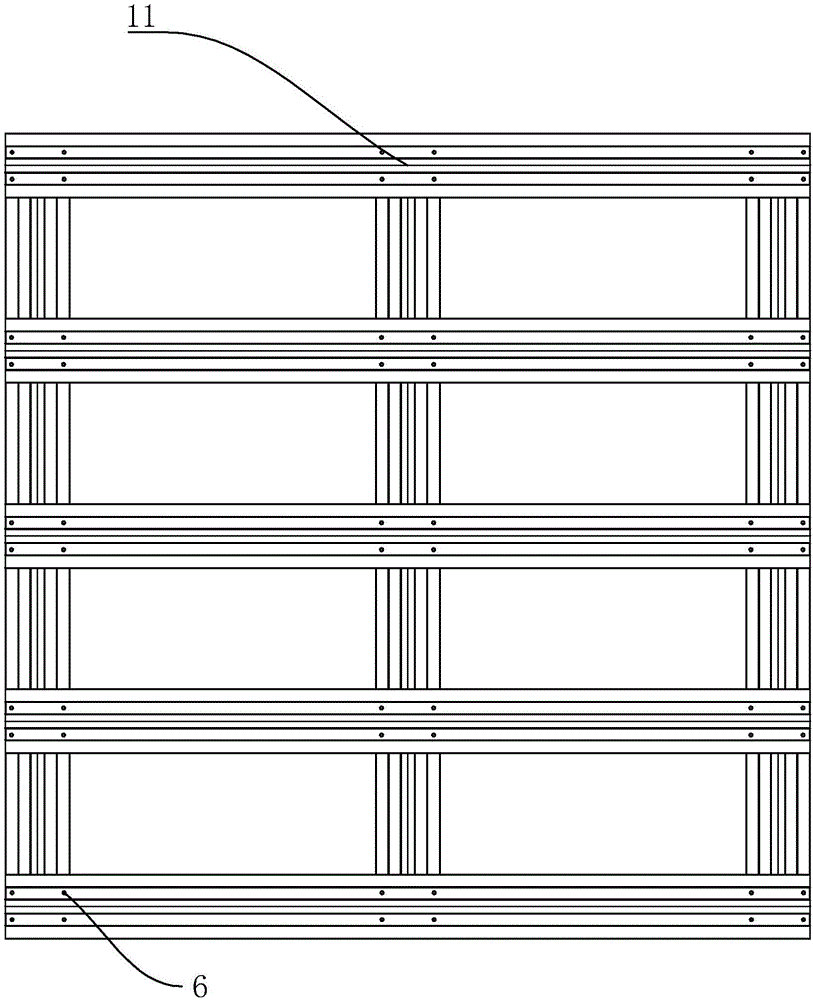 Metal tray and processing method thereof