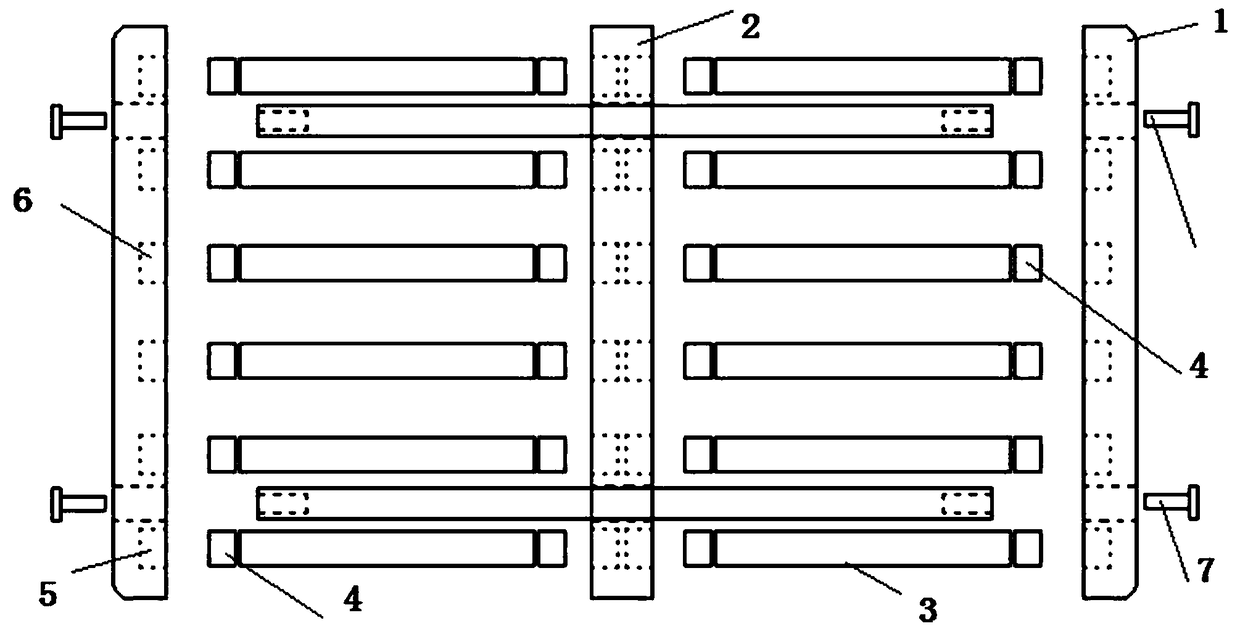 Foot massager and assembly method thereof