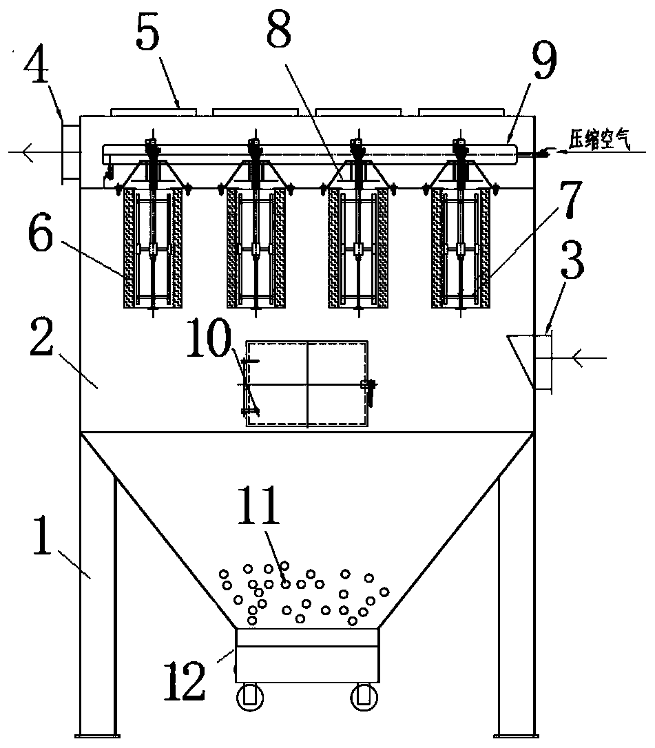 Self-cleaning universal filtering device