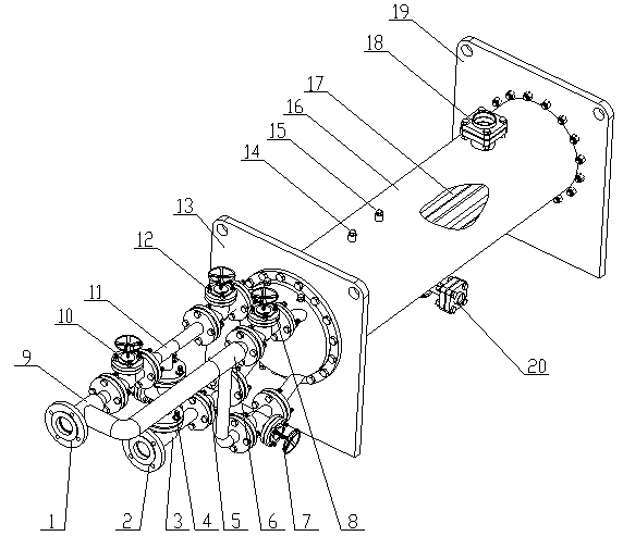 Heat exchanger with convertible flow path and application method thereof