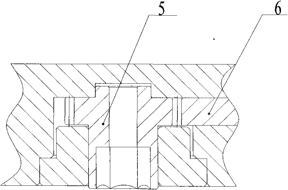 Rapid door-opening device of mining flame-proofing multiloop combination starter