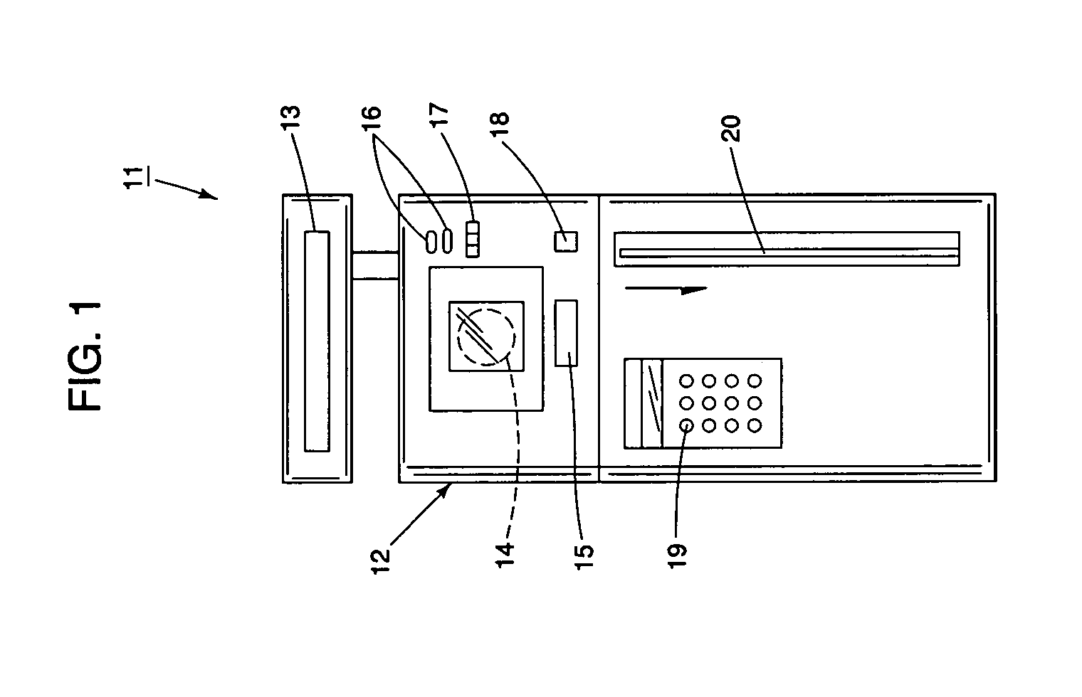 Image comparison apparatus and method for checking an image of an object against a stored registration image