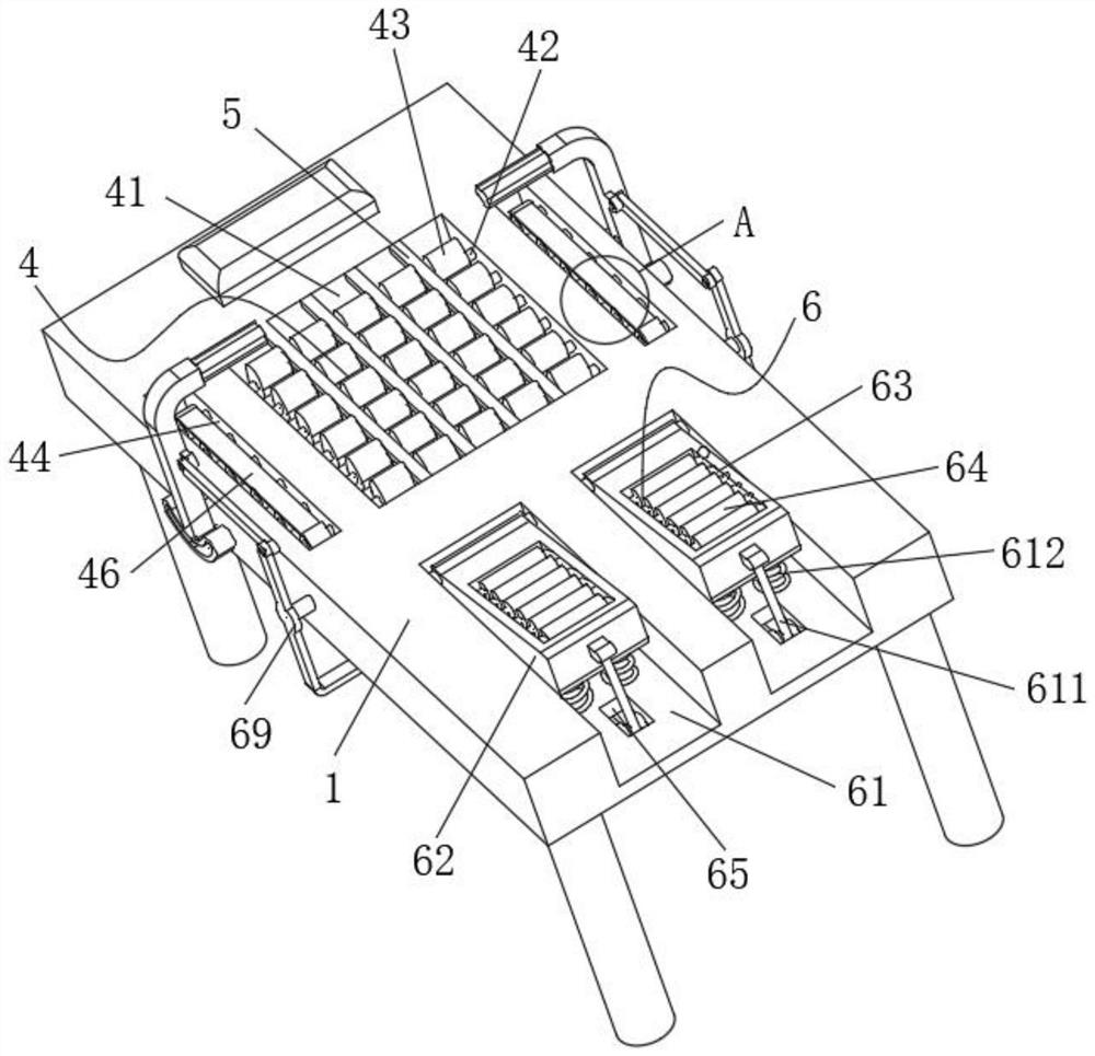 Clinical training and massaging device for neurology department and use method of clinical training and massaging device