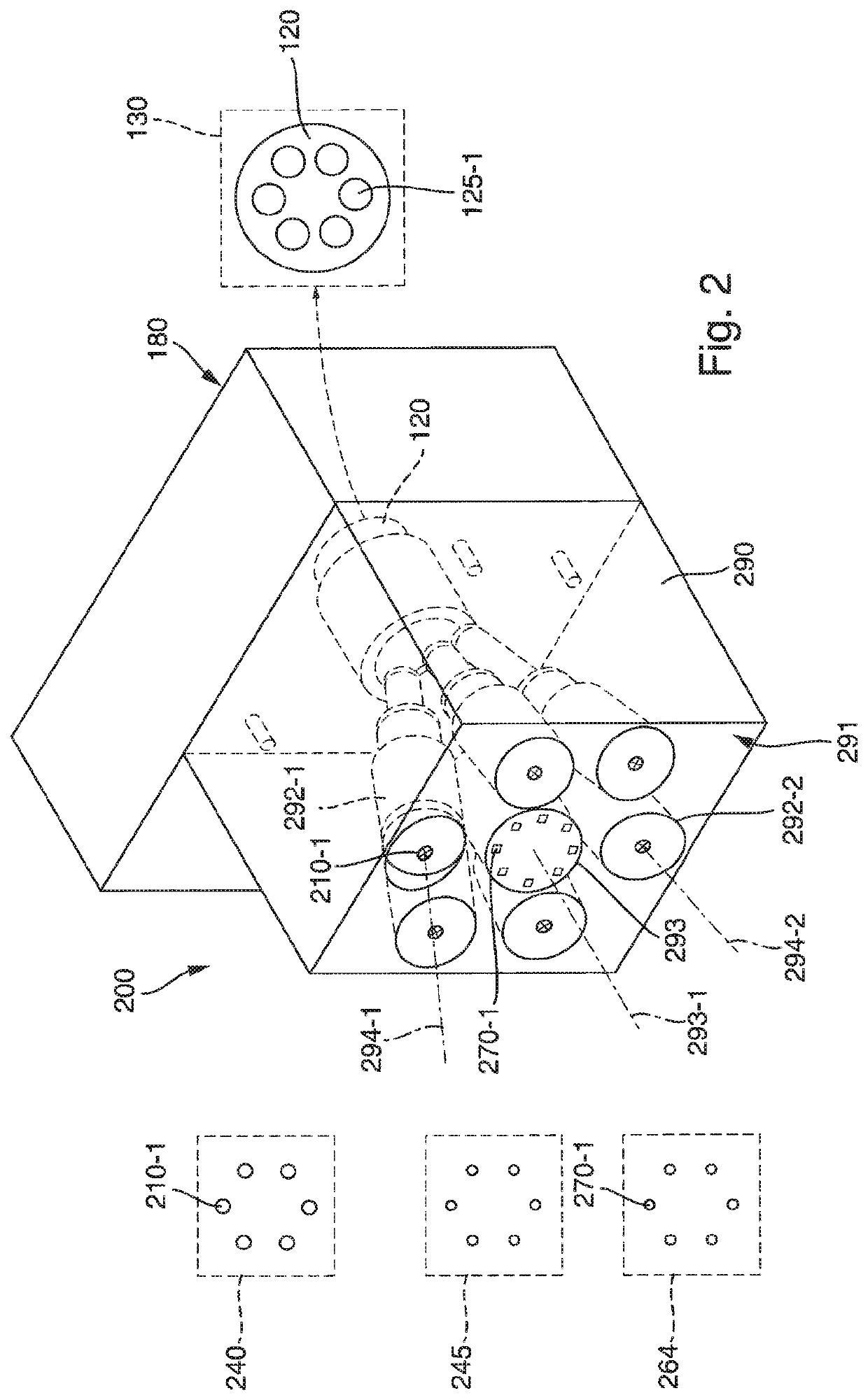 Portable device for detecting explosive substances comprising a device for generating and measuring the emission of an indicator