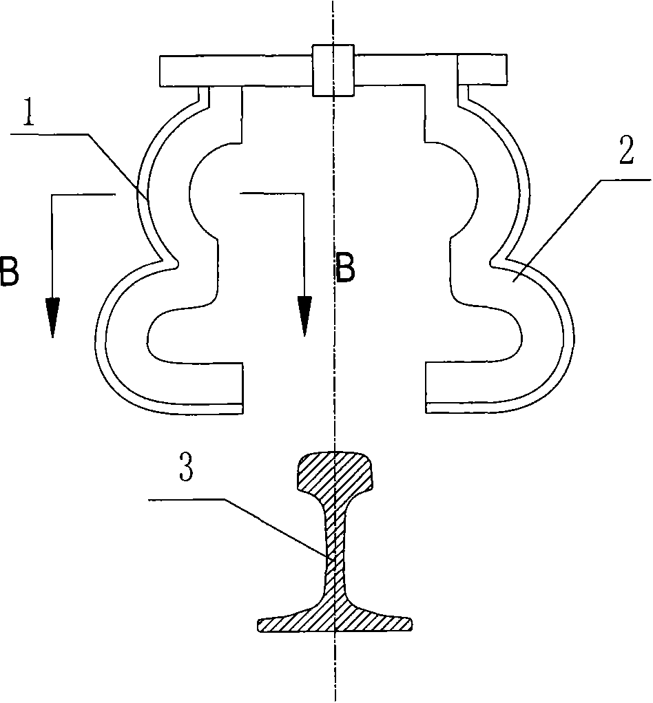 Synthetic magnetic field type on-line steel rail welding seam normalizing treatment method and normalizing middle-frequency inductor