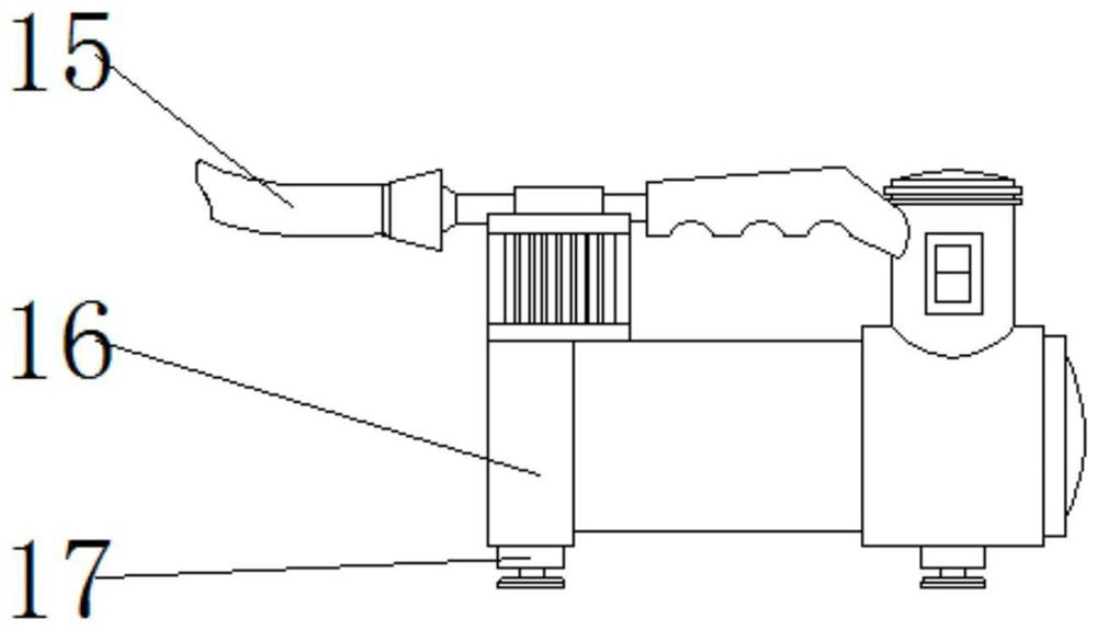 Pressure-resistant air leakage detection device provided with limiting structure and used for plastic bottle