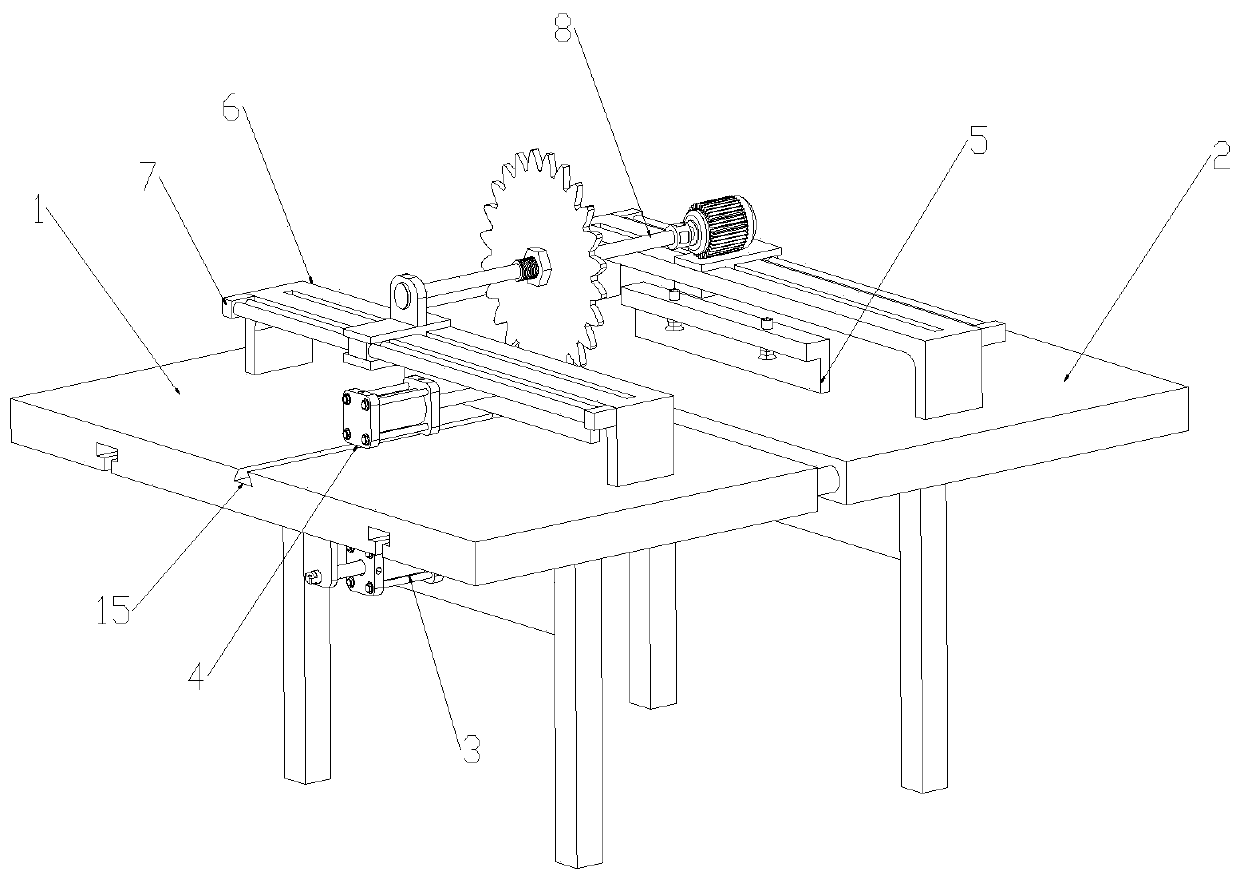 Automatic cutting device for producing and processing plate material through mold