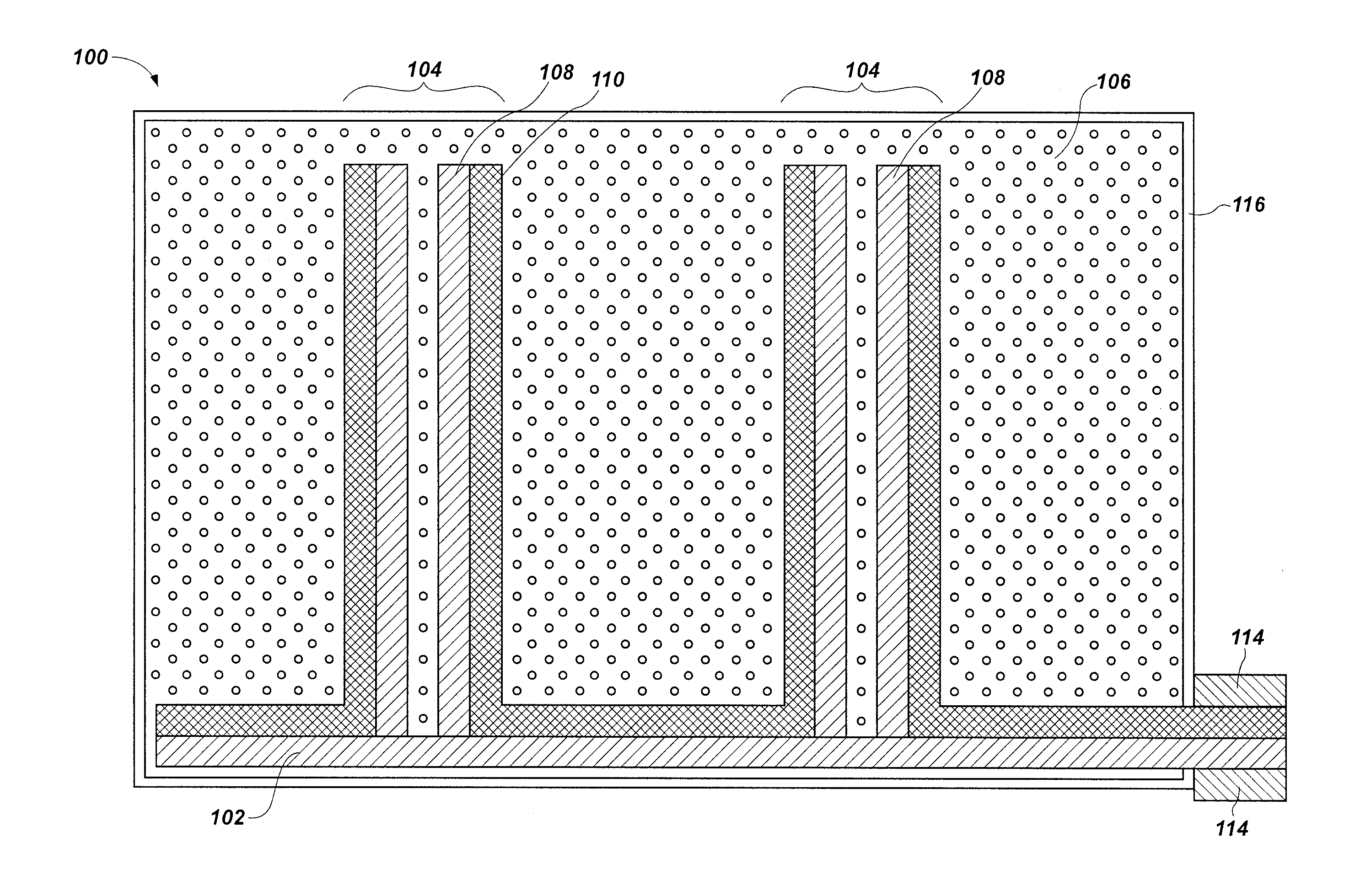 Primary voltaic sources including nanofiber schottky barrier arrays and methods of forming same