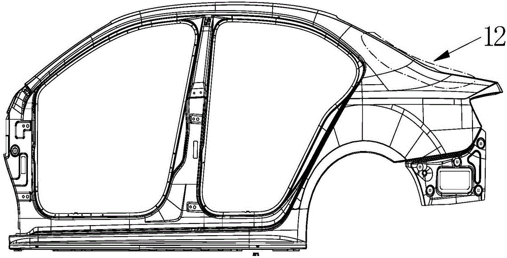 Automobile side wall outer plate drawing die provided with auxiliary drawing male die