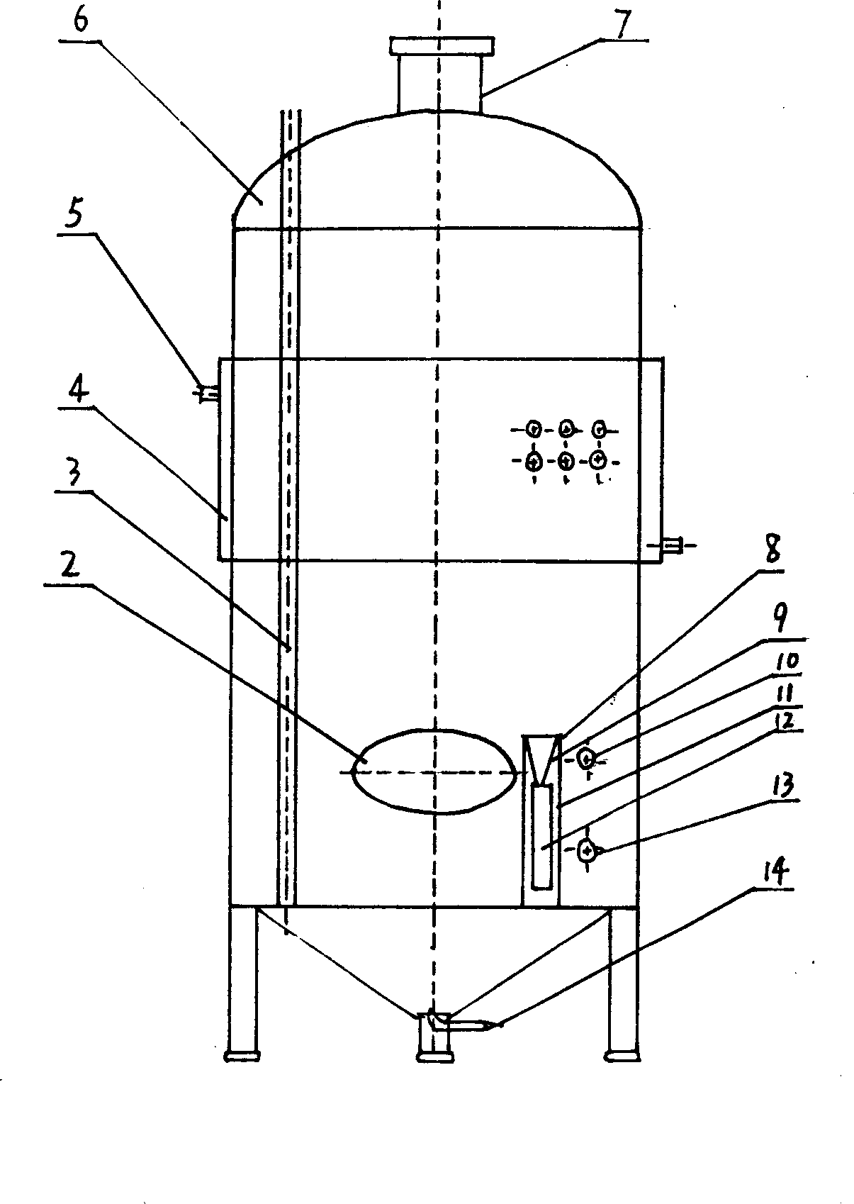 Grape juice clarifying tank capable of automatically detecting clarification process