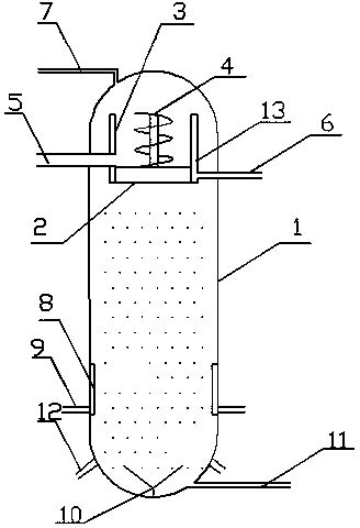 Method for producing xylitol by using eucalypt chip hydrolysis fluid and hydrolyzing tower