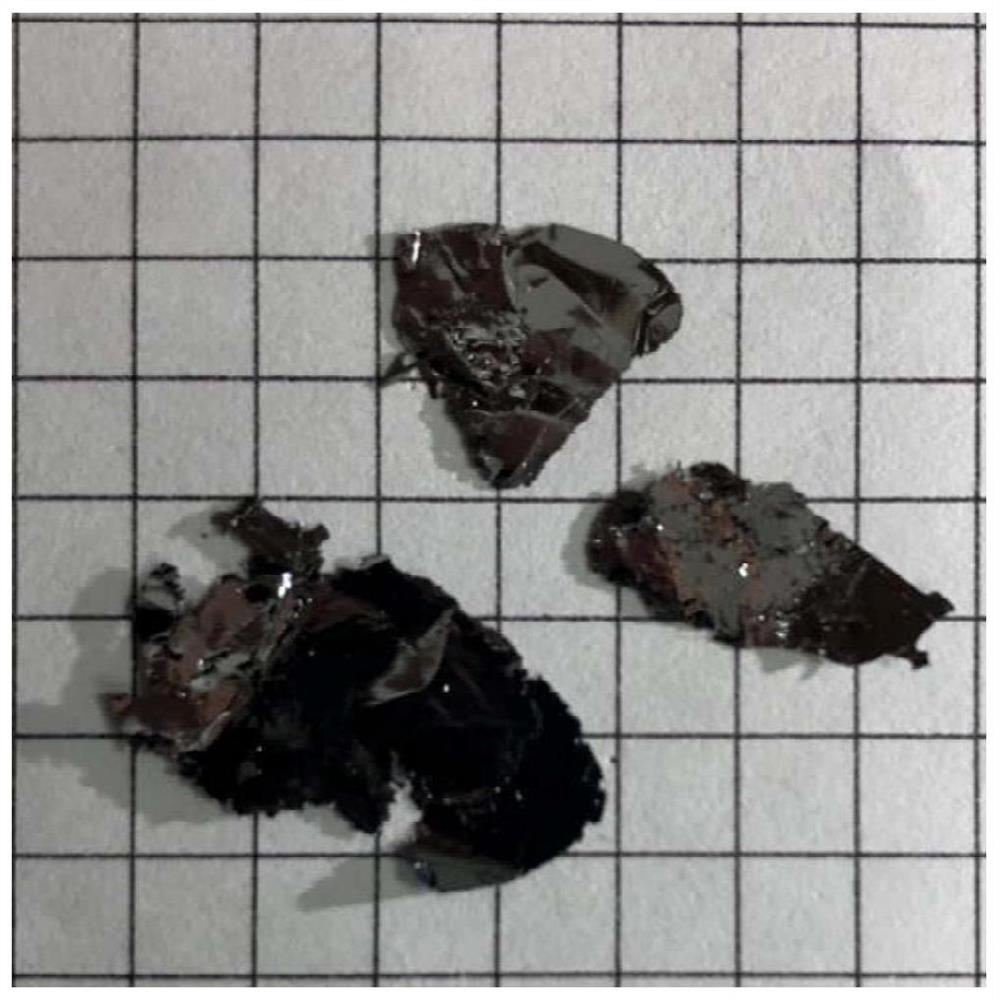 A two-dimensional semiconductor material snse  <sub>2</sub> Single crystal preparation method