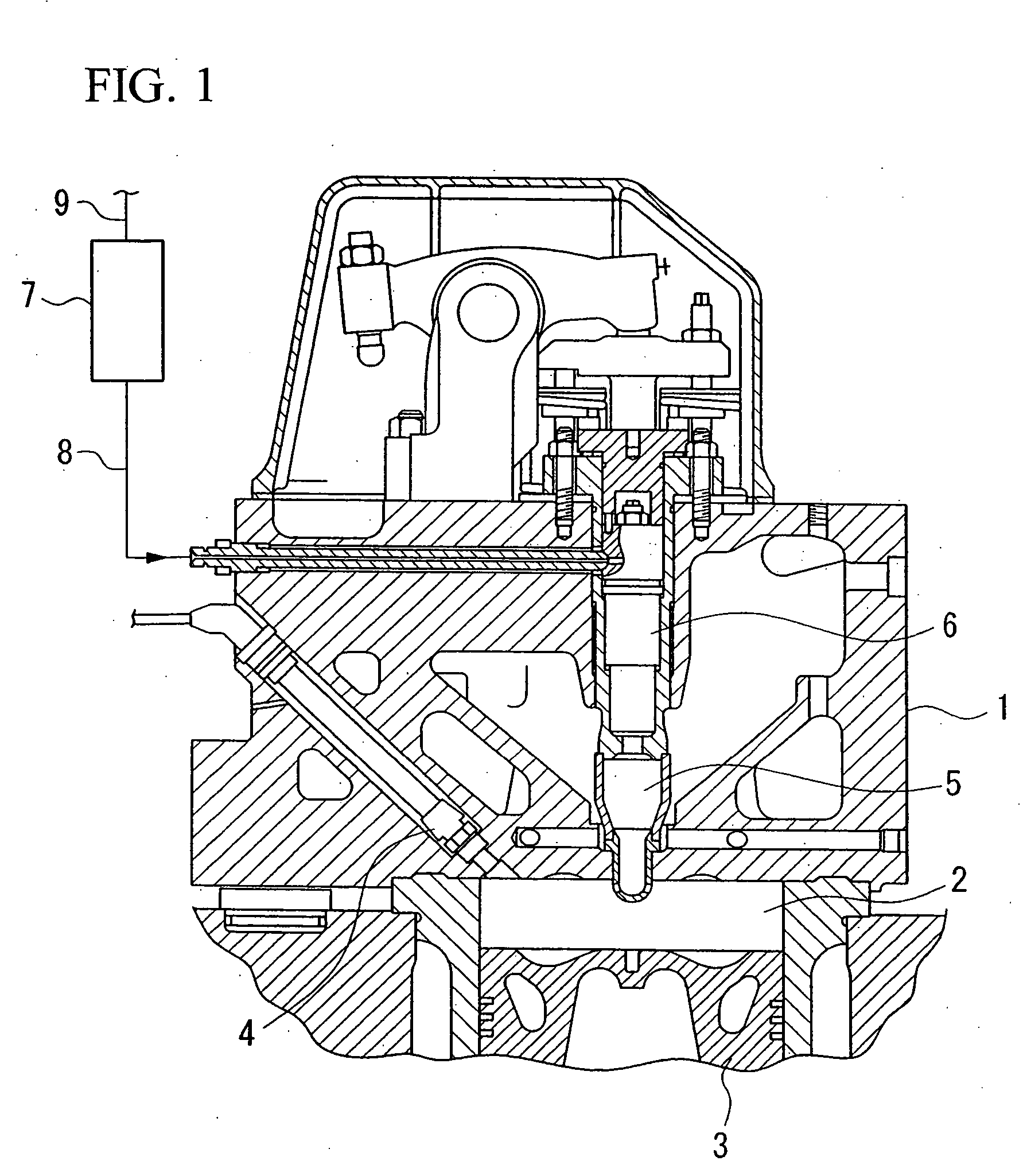 Pilot oil ignition gas engine and method of operating pilot oil ignition gas engine