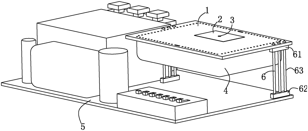 Microwave receiving and transmitting antenna, control module group, intelligent lamp, and antenna manufacturing method