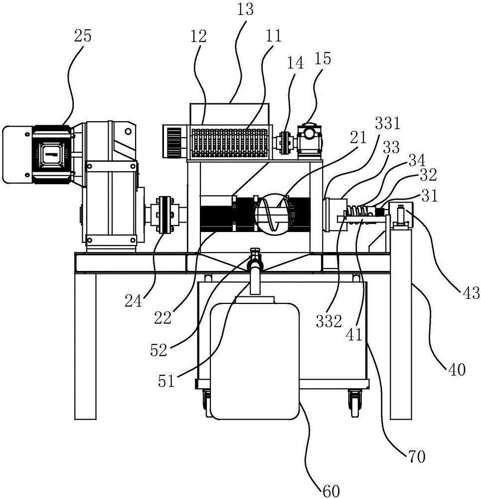 Automatic food waste smashing and squeezing integrated equipment