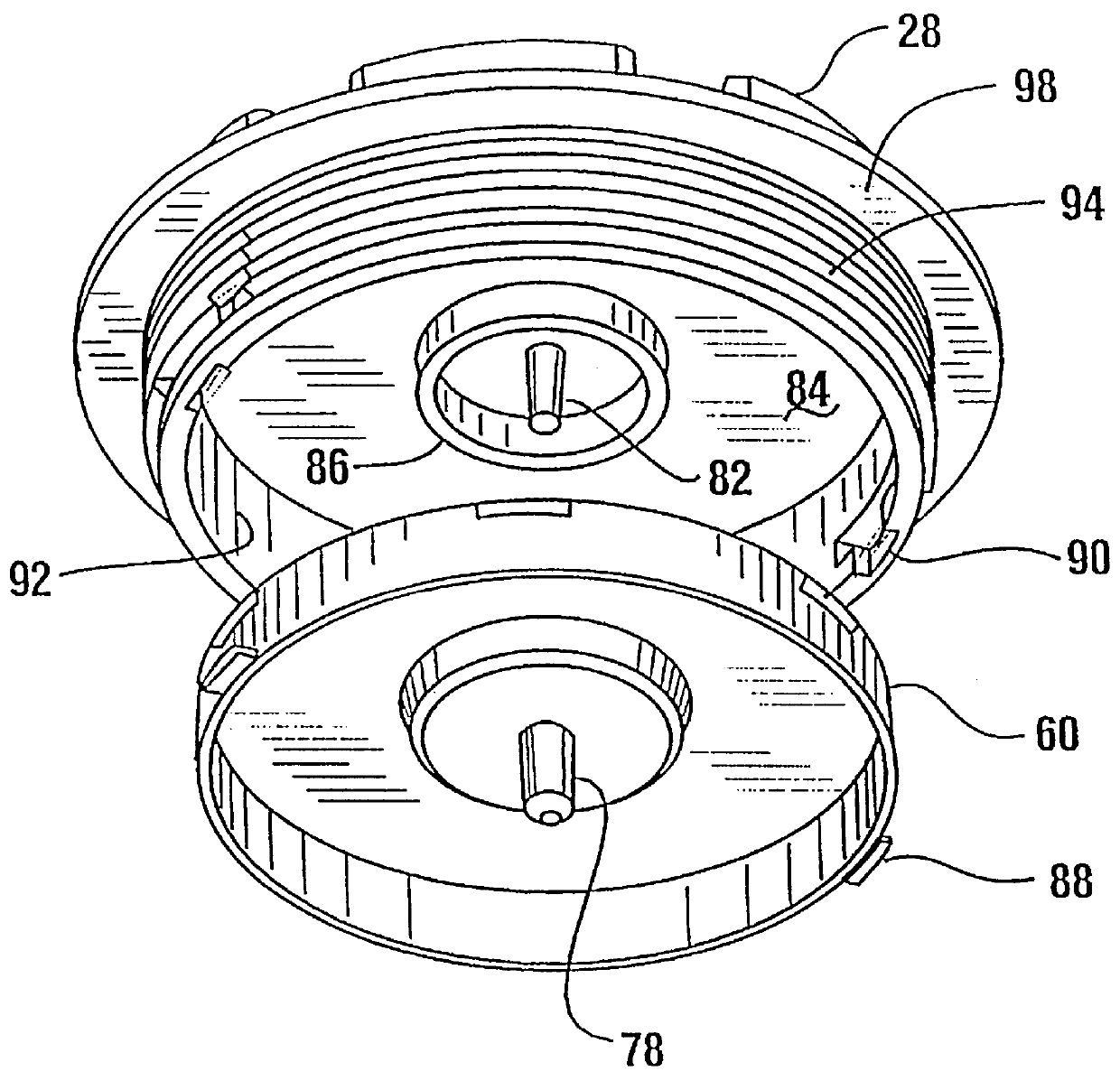 Fuel filter assembly with replaceable element