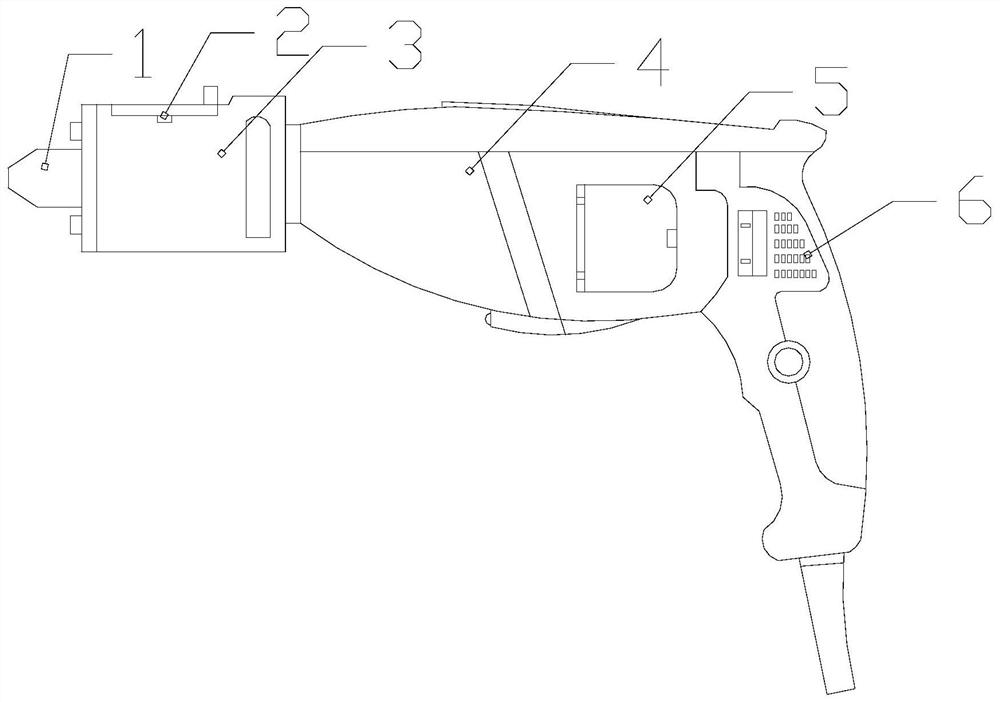 Circuit board welding gun achieving automatic feeding