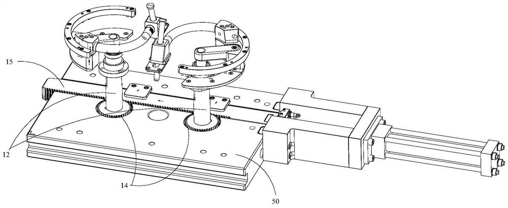 Core pulling mechanism and elbow plastic processing mold using same