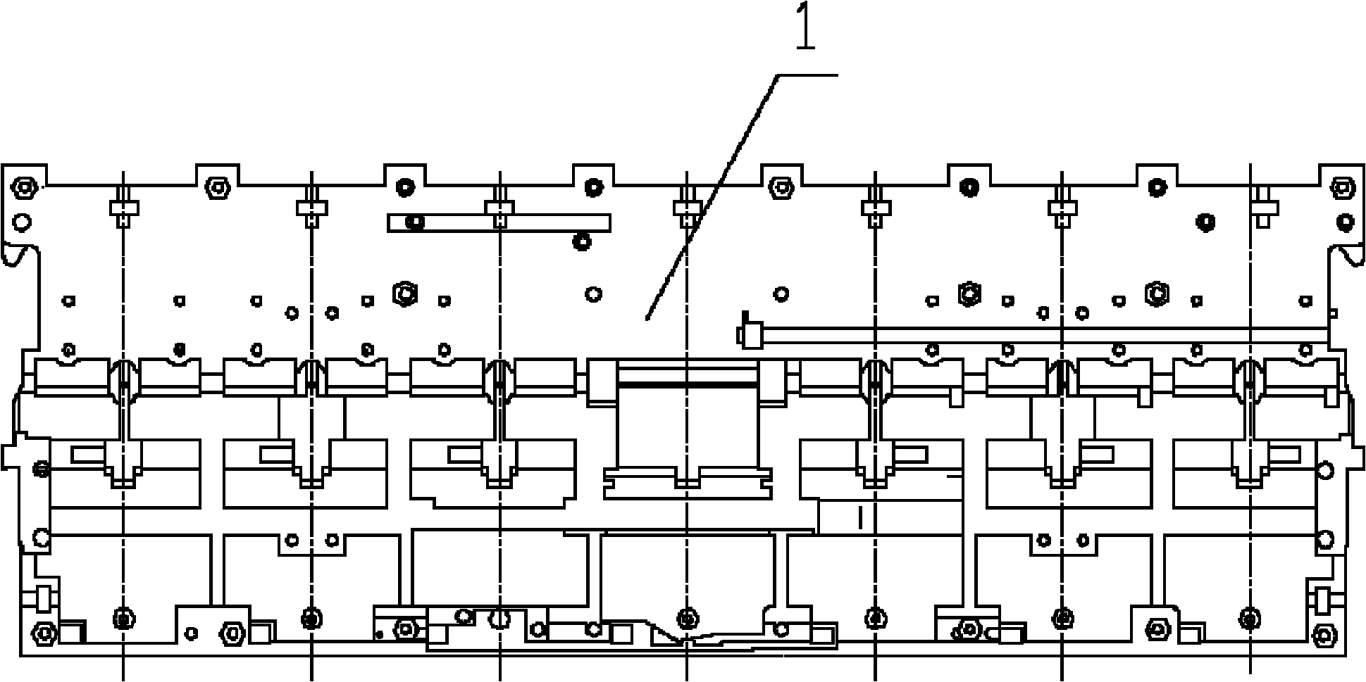 High-capacity circuit breaker