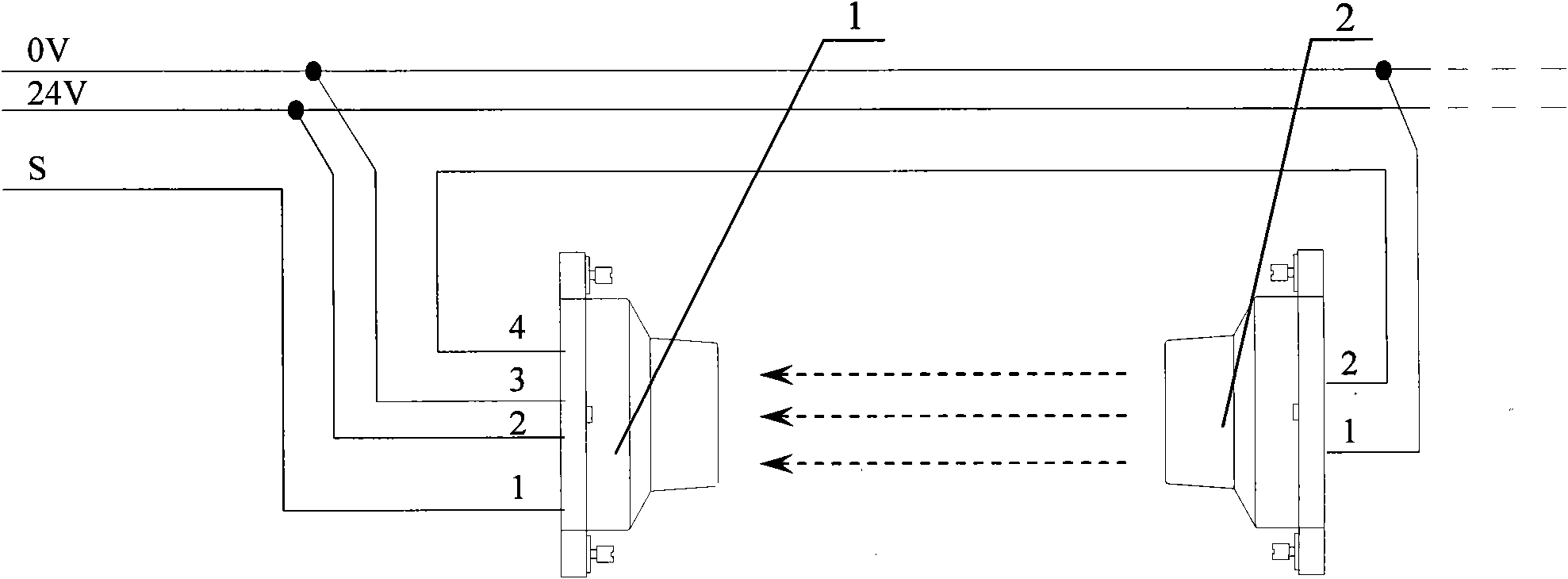 Linear infrared beam smoke fire detector and detection method thereof