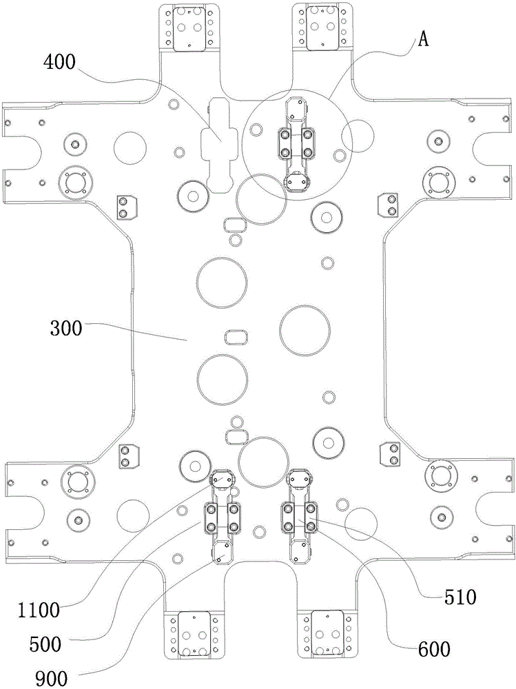 Secondary ejecting mechanism of bumper